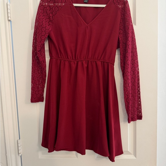 SHEIN Red Long Sleeve V-Neck A-Line Dress - Picture 1 of 3